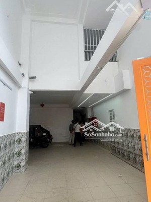 bán nhà âu cơ, dt: 5.3x20 nở hậu, 3 tầng, phú trung, q tân phú