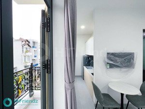 cho thuê chdv 1pn tách bếp có bancol ngay lotte mart quận 7 giá từ 6triệu1