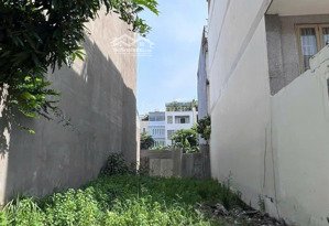 bán gấp đất vĩnh phú 100m2 1,45 tỷ.shr.hợp đầu tư tích sản xây trọ cho thuê