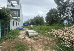 bán đất 300m2 đẹp tại xã trừ văn thố, bàu bàng, bình dương, giá siêu hời 500 triệu gần kcn