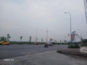 mai đình, sóc sơn, dt 117m2. mt 6m. full thổ cư giá 3,9tỷ đường ô tô thông