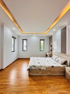 bán nhà riêng 4pn, 5wc, 81m2, giá chỉ với 7,4 tỷ tại hà huy giáp, thạnh xuân, q12, hcm