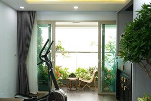 gđ cần bán gấp căn hộ chung cư 2 pn toà hà nội centerpoin - dt 69m2 - gía 6,1 tỷ - kh 