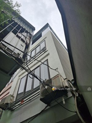 gần công viên đa sỹ nhà 33m2 5 ngủ chỉ 5.x tỷ. nhà dân xây ở or cho thuê tốt. gần đường ô tô - chợ