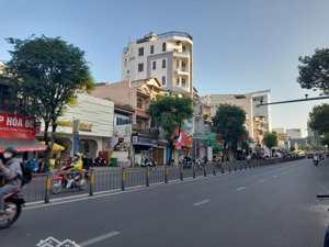 2 mt trước sau - thang máy - nở hậu 7,7m - 6 tầng - đinh tiên hoàng, bt - giá:26,9 tỷ _hđt 60tr/th