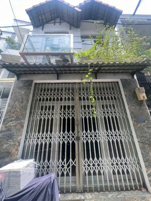 chỉ 10 triệu nhà 2 tầng 3 phòng đường số 17 tân kiểng quận 7