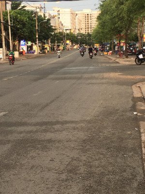 nhà mặt tiền đường ngô tất tố phường 19 quận bình thạnh