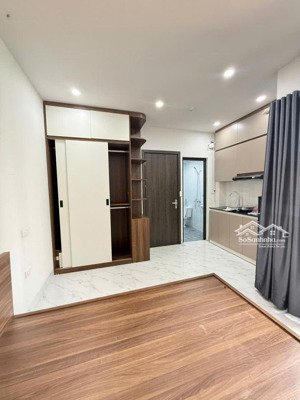 bán chdv ccmini, dịch vọng ,cầu giấy, 55m, 6tầng, 10 phòng , dt 55tr/th, ngõ nông , ra ô tô 20m