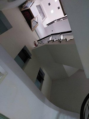 nhà 4m x 14m, 03 tầng, hẻm xe hơi quay đầu, sổ hồng chính chủ lâu đời.