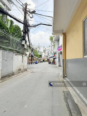 gấp bán - phú nhuận - kv thích quản đức - nguyễn thượng hiền, 40m2, 3 tầng, không qh, lg.