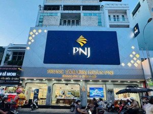 bán nhà vị trí đẹp mặt tiền ngay cư xá đô thành quận 3 - (13x20m) - 4 tầng - 70 tỷ