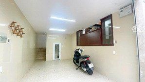 bán nhà mặt tiền lê thúc hoạch, 8x30m, 1t 1l 2 lầu, giá 27.8 tỷ tl - liên hệ: tân)