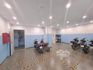 bán gấp nhà dòng tiền phú đô 7 tầng thang máy, full nội thất, giá: 13.4 tỷ, lh: 