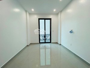 nhà 4 xây mới phố thiên lôi gần đại siêu thị aeon giá chỉ 3,x tỷ