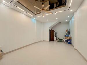 NHÀ MỚI 5 TẦNG - NGAY MẶT ĐƯỜNG THANH NHÀN – 5M ĐI BỘ RA Ô TÔ GIÁ CHỈ 8,95 TỶ