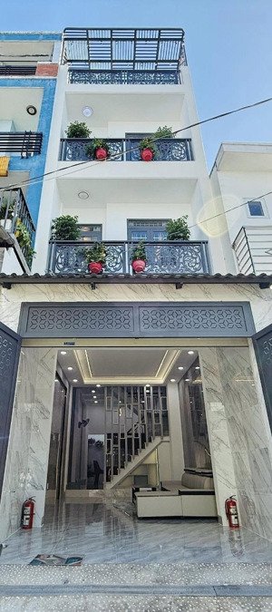 nhà đẹp giá tốt ngay lò siêu,p16,quận 11-giá:4tỷ060/67,5m2(4,5x15)-đang cho thuê 26triệu-sổ sẵn