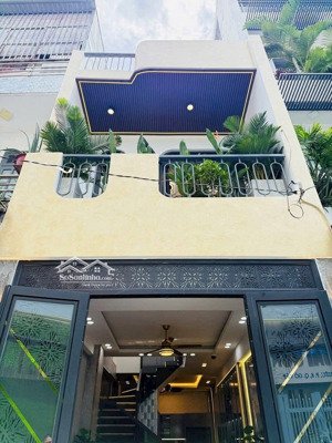 cần bán nhà đường mạc đĩnh chi, p. đa kao, q1, gần chợ tân định, giá 5tỷ090 dt 74m2 hđ thuê 28tr/th