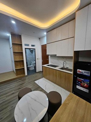 bán tòa ccmn phố phương liệt , 90m*8 tầng * 23pkk , pccc thang máy nhập , dòng tiền 115tr/1tháng