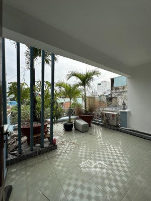 nhà 3 tầng lê quang định 92m2 (4m x 23m) - thang máy thụy sỹ - sát ngã 4 lqđ-nvđ - giá 13,25 tỷ