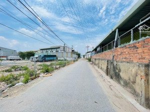 đất kho xưởng bãi xe kế kdc, p. thuận giao, tp thuận an