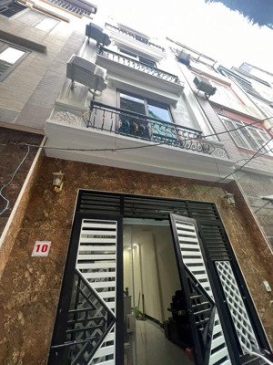 bán nhà ở phú diễn - từ liêm, diện tích 40m2 x 5 tầng với giá 7,5 tỷ ngõ nông rộng oto đậu cách 10m