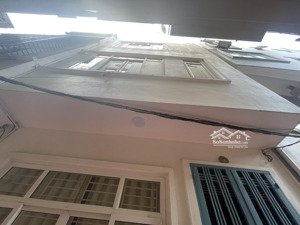 cần bán nhà ngõ 97 nguyễn chí thanh - 5 tầng thang máy ô tô đỗ cửa - 48m2 - mặt tiền 4,3m