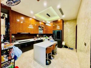 DUY NHẤT Phố Tân Mai, Ô tô, phân lô, KD văn phòng, 50m, giá 7.65 tỷ LH0886962299