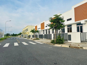 6 điều hấp dẫn và khác biệt từ nhà phố phước đông new city 1.2 tỷ