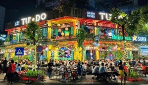 cho thuê nhà mp trần văn lai - mễ trì 200m x 4 tầng, lg mt 20m, vị trí siêu đắc địa lh: 