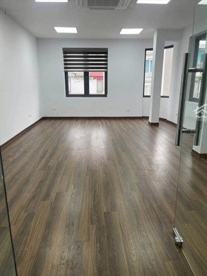 hiếm!!! bán nhà ô tô tránh - nghĩa đô cầu giấy - vị trí đẹp - 5 tầng thang máy.