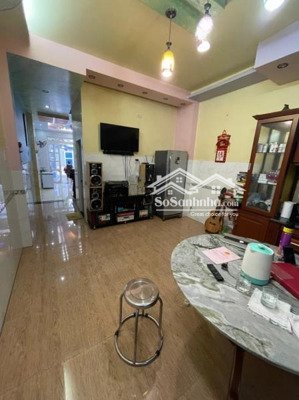 bán gấp nhà dt 4,7 x 16m - khu vực đường 79 tân qui q7 giá 10,8 tỷ