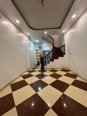 tuyệt phẩm, hoàng hoa thám, dân xây, 2 thoáng trước sau, ngõ thông thoáng, gần phố, ở sướng 41m2