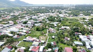 bán lô đất đẹp bám đường 21m 100% thổ cư sổ hồng công chứng ngay cách ql1a chỉ 100m