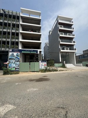 bán toà nhà văn phòng mặt tiền nguyễn thị định 7x27m - hầm 7 tầng - hđt 200tr/ tháng - 35 tỷ tl