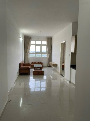 cho thuê căn hộ sunview town. dt 58m2: 2pn + 2wc, full nội thất, giá 7.5 triệu/tháng. giao nhà ngay