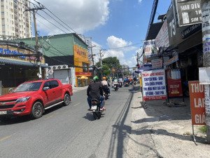 cho thuê nhà mặt tiền ung văn khiêm quận bình thạnh, dt 500m2 ngang 14m sâu 37m, nhà trống suốt
