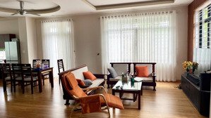 biệt thự đẹp kdt mỹ gia ở thì tuyệt cho thuê cũng tốt