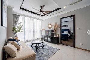 chính chủ cần bán căn hộ park legend, tân bình, 113m2 (3pn/ 3wc), giá 8 tỷ , lh - hoà