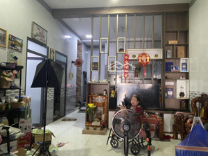 bán căn mặt tiền 1 trệt 2 lầu sân thượng ngay chợ bà tô, thị trấn phước bửu, xuyên mộc, giá 8.5 tỷ