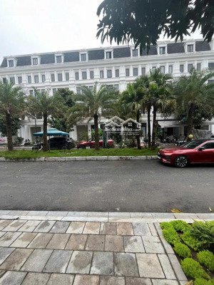 bán nhà liền kề louis city hoàng mai dt 95m2