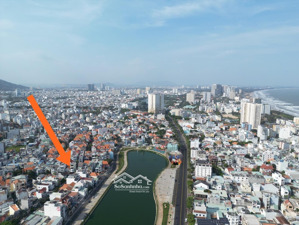 bán biệt thự võ thị sáu vũng tàu - cách hồ + công viên 50m vị trí gần biển - dt 180m2 chỉ 17.9 tỷ