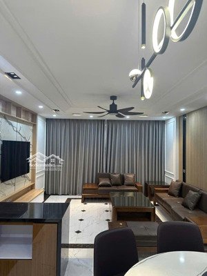 bán nhà phố vũ hữu, phân lô ôtô tránh, 2 mặt thoáng, gara, kinh doanh tốt, mặt tiền thoáng 60m2*5t