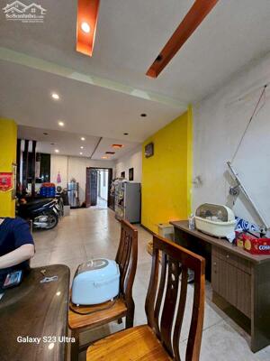 Cần tiền!!! Bán Nhà phố Nguyễn Chí Thanh Đống Đa 42m2 5 tầng mt 4.2m