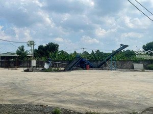 bán nhà xưởng măt tiền nhựa tổng diện tích 10.000m2 quy hoạch skc, thống nhất - đồng nai