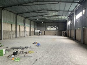 kho xưởng 560m2 trần cao 7m mới xây dựng ngay linh đông phạm văn đồng tô ngọc vân