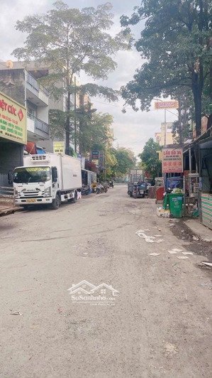 chủ gửi nhà 4 tầng trong lòng chợ đầu mối 400m2 sàn chỉ 9 tỷ