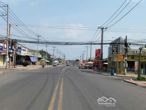 thanh lý lô góc ngay trung tâm long thành, cách sân bay 5km - giá 1 tỷ công chứng sổ liền tay
