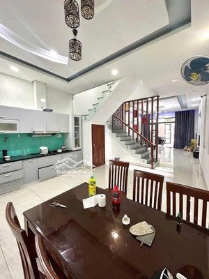 bán nhà riêng tại nguyễn xuân yêm, 8,8 tỷ, 100m2