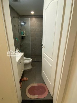 căn hộ 1pn 47 m2 . full đồ . giá cho thuê chỉ 10.5 triệu . lh : 