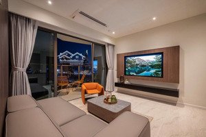 the opera - metropole: cho thuê căn hộ 2pn - full nội thất - tầng cao ban công rộng - view pháo hoa